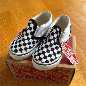 Brand New Vans Kids Checkered Black and White Sneakers